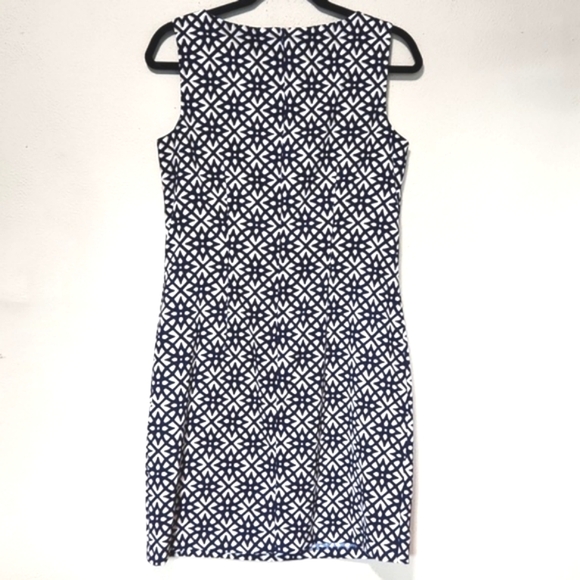 Alyx Sleeveless Geometric Design  Knee Length Shift Dress Size 10 - Picture 4 of 9